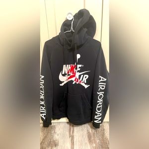 Selling the Nike air Jordan hoodie(authentic) since it’s small on me